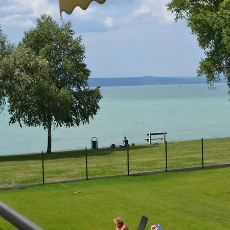 A16 Beachapartman Apartament *