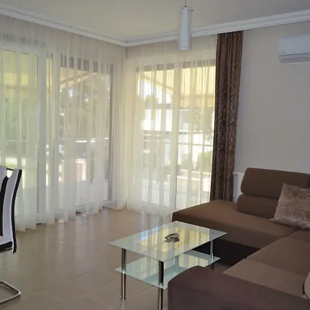 A16 Beachapartman Apartament *