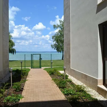 A16 Beachapartman * Siófok