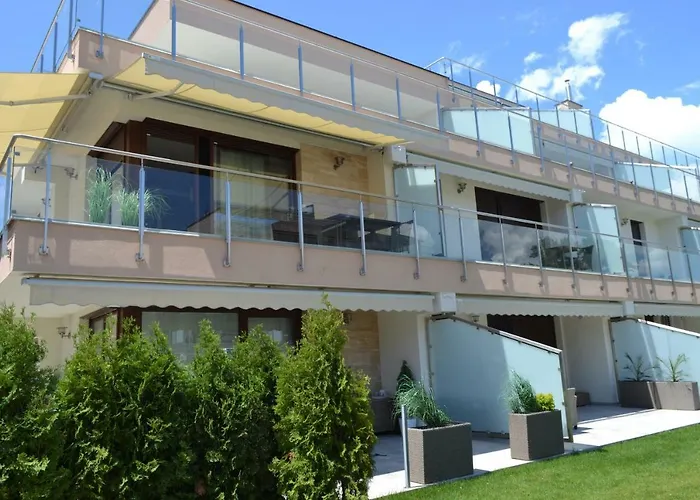 A16 Beachapartman * Siófok